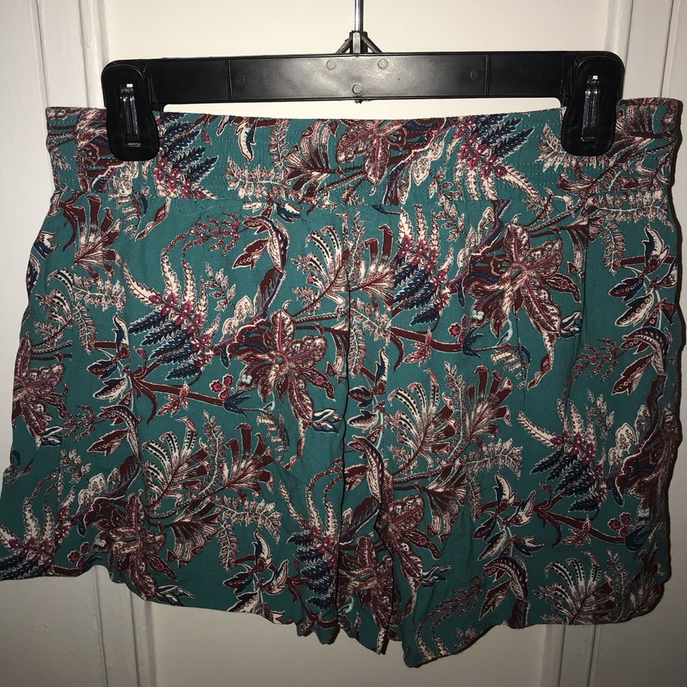 Ann Taylor Loft Green Patterned Flowy Shorts - XS - Picture 2 of 5